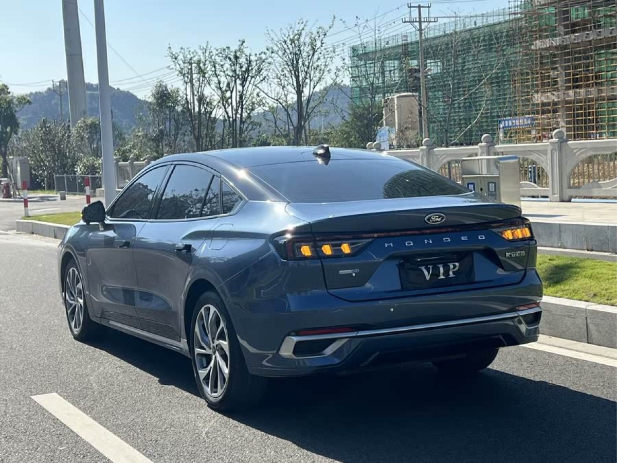 福特 蒙迪歐  2022款 改款 EcoBoost 245 至尊型圖片
