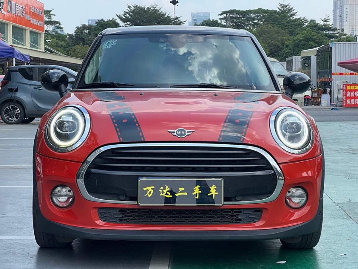 MINI MINI  2018款 1.5T COOPER 經(jīng)典派 五門版圖片