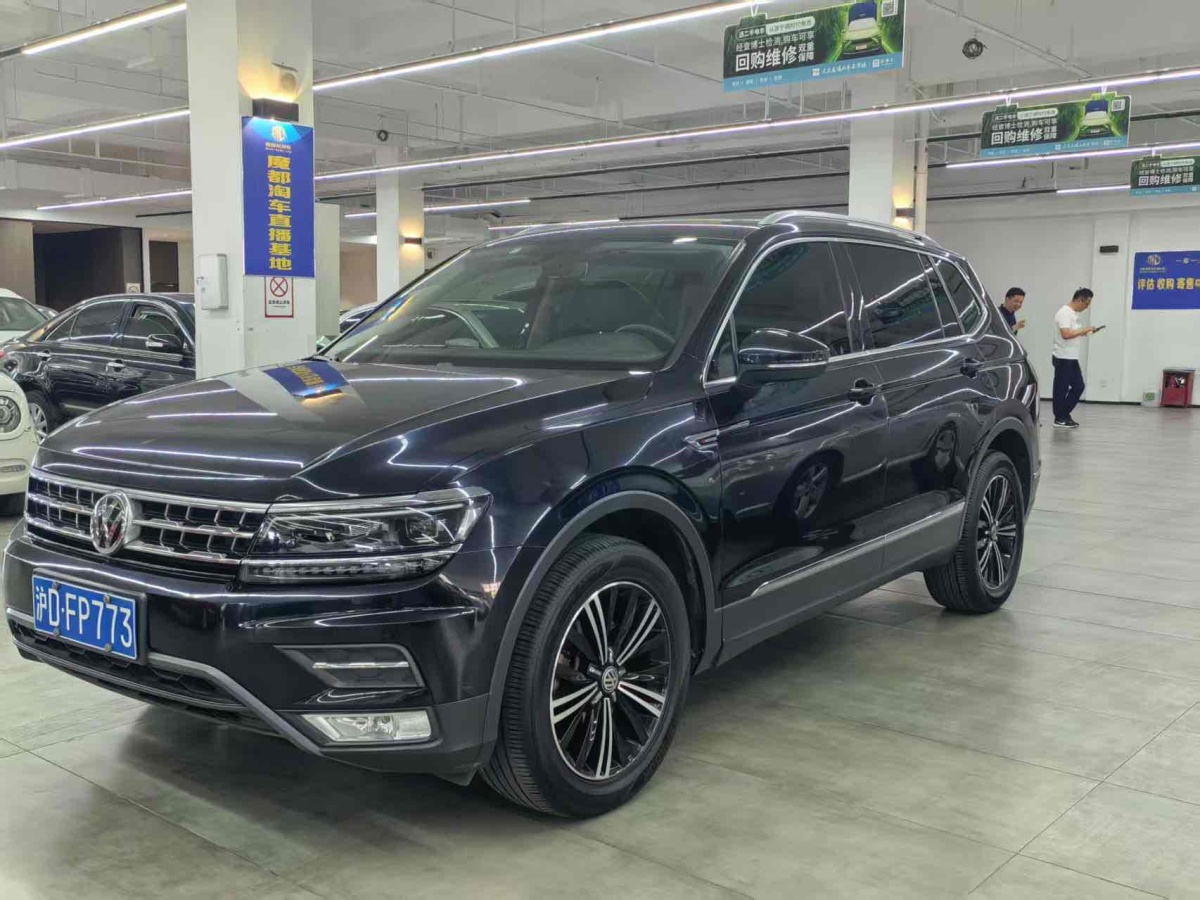 大眾 途觀L  2017款 380TSI 自動(dòng)四驅(qū)豪華版圖片