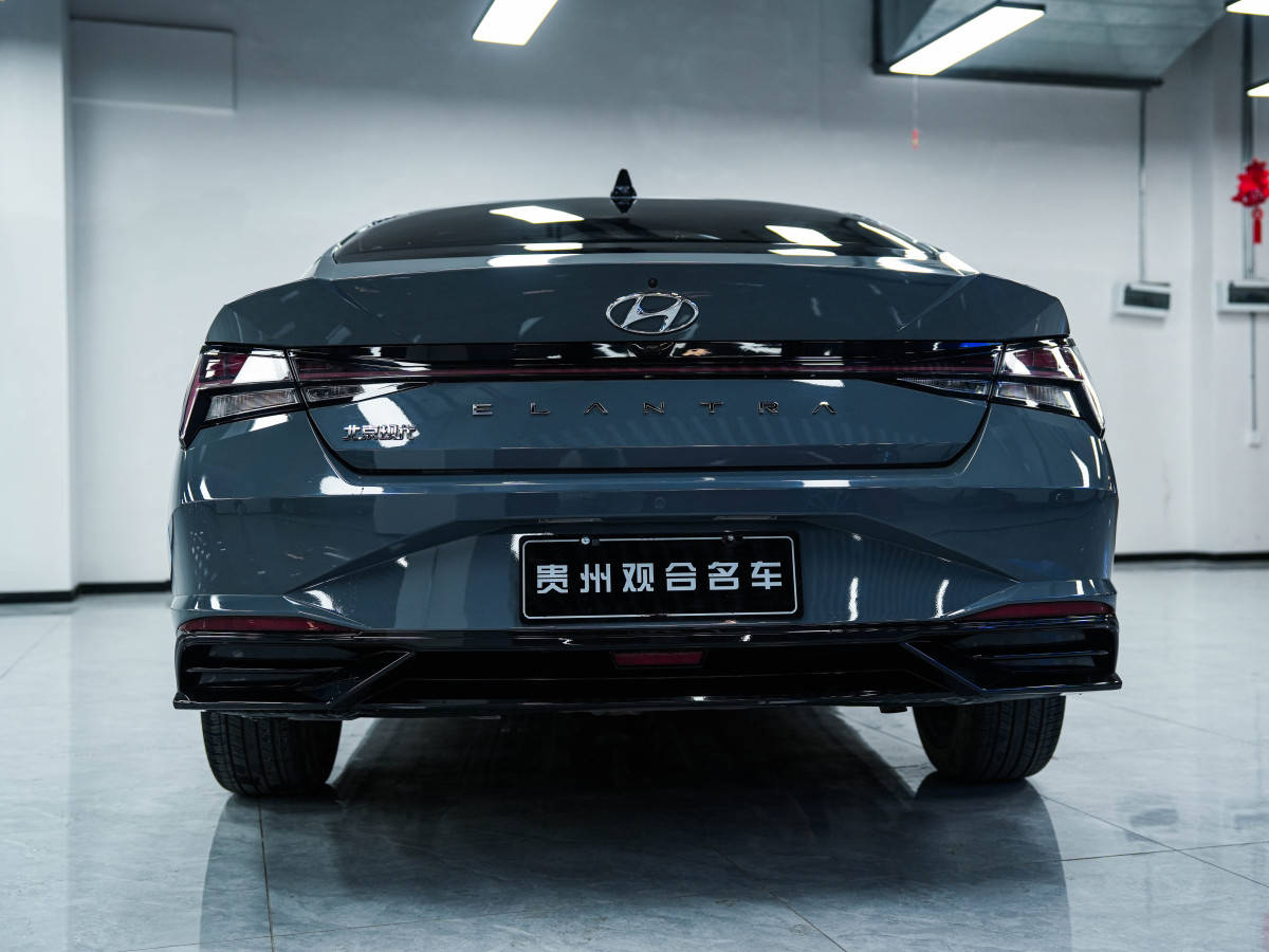 現(xiàn)代 伊蘭特  2022款 1.5L CVT LUX尊貴版圖片