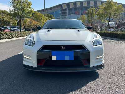 2017年6月 日產(chǎn) GT-R(進(jìn)口) 3.8T 豪華棕紅內(nèi)飾版圖片