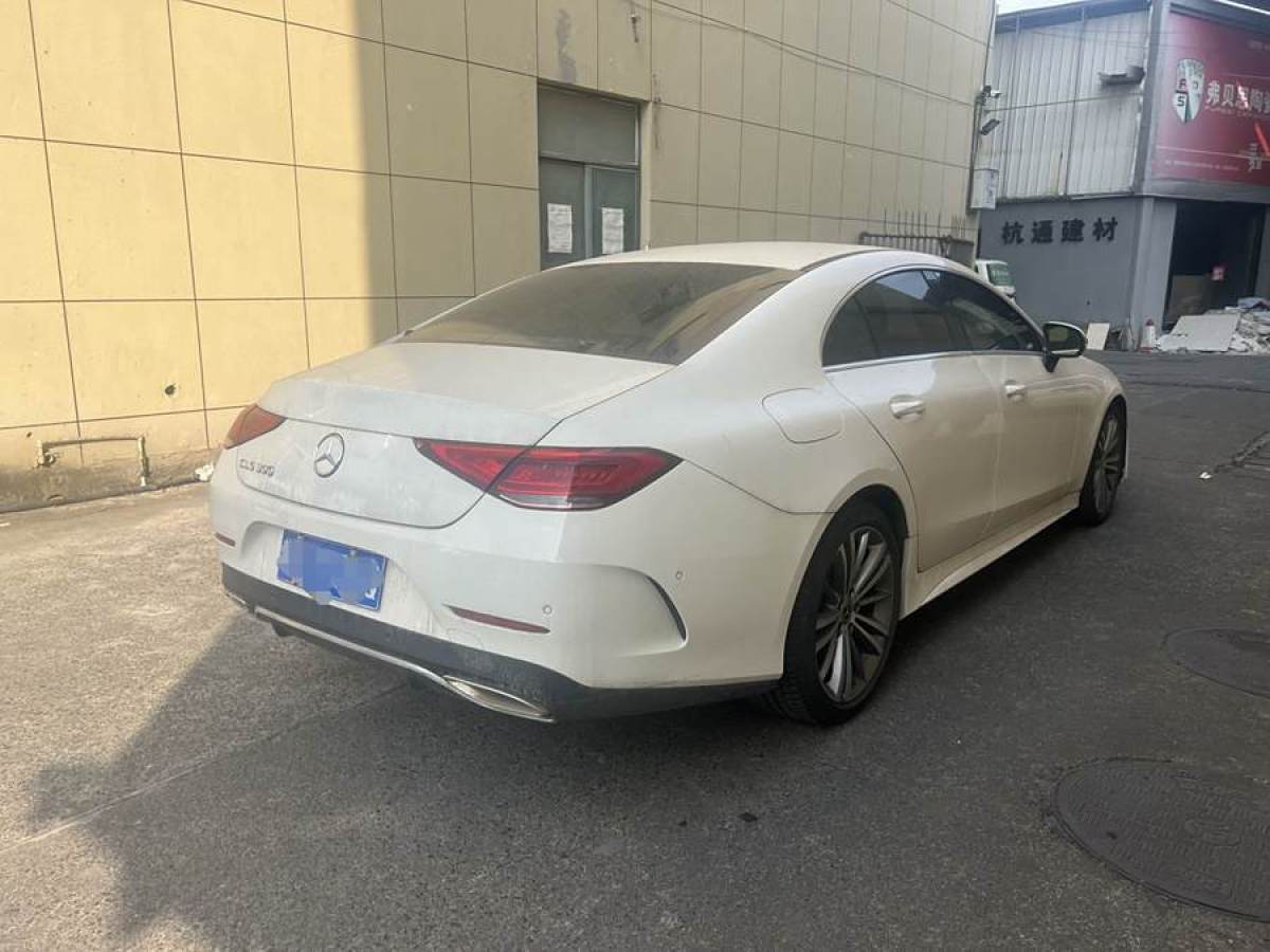 奔馳 奔馳CLS級(jí)  2023款 改款 CLS 300 動(dòng)感型圖片