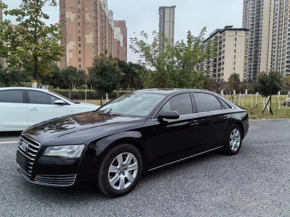 奧迪 奧迪A8  2013款 A8L 45 TFSI quattro豪華型圖片