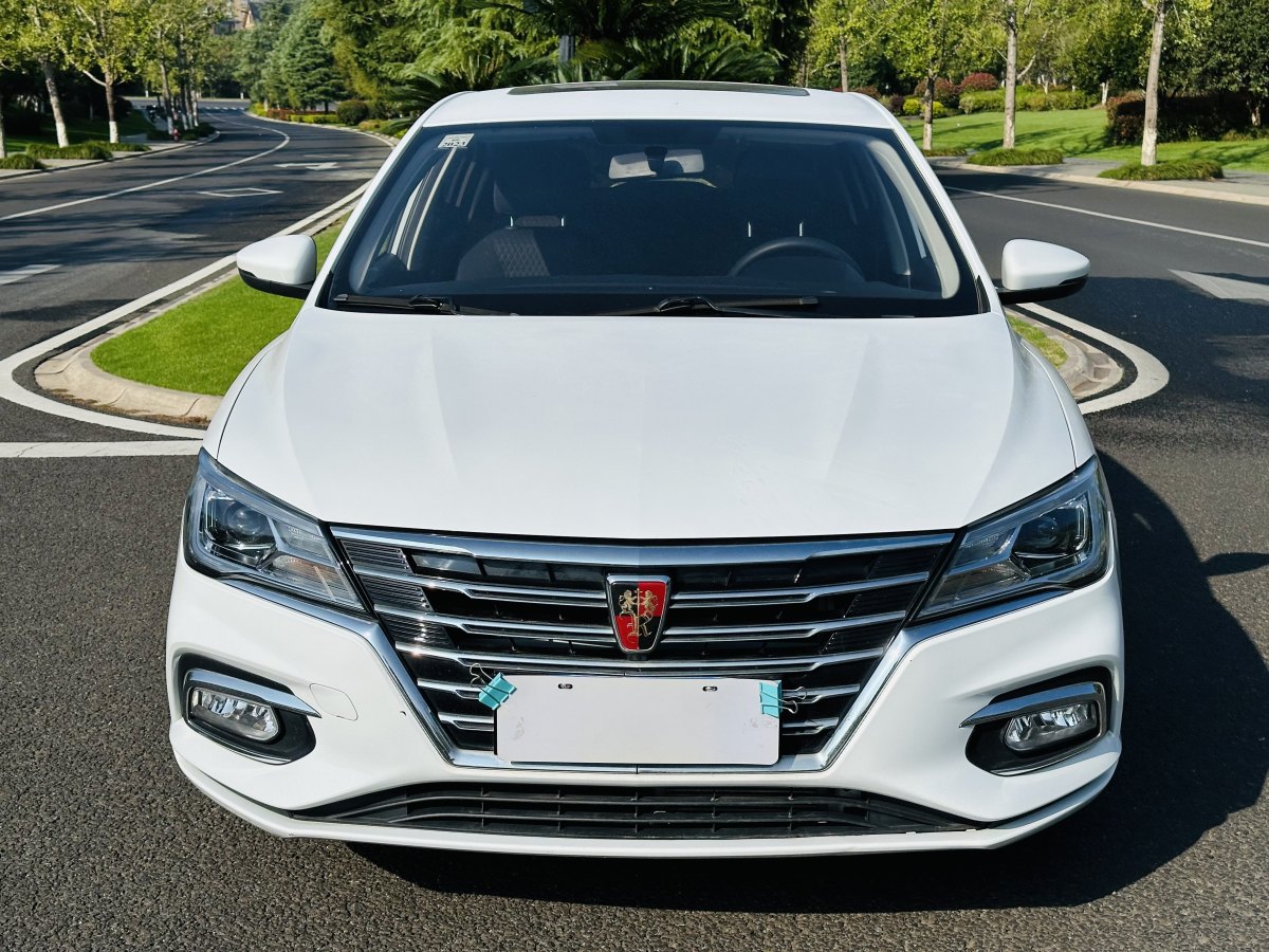 2021年11月榮威 i5  2020款 1.5L 自動4G互聯(lián)領(lǐng)豪版