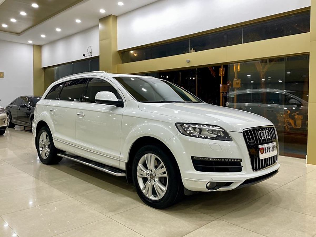 奧迪 奧迪Q7  2015款 35 TFSI 運(yùn)動型圖片