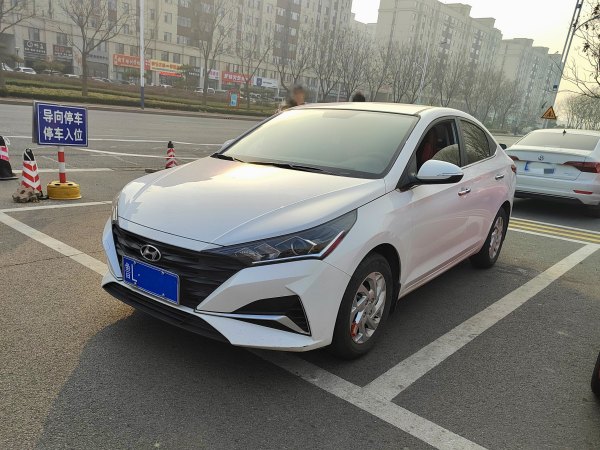 现代 悦纳  2020款 1.4L CVT炫酷版GLS