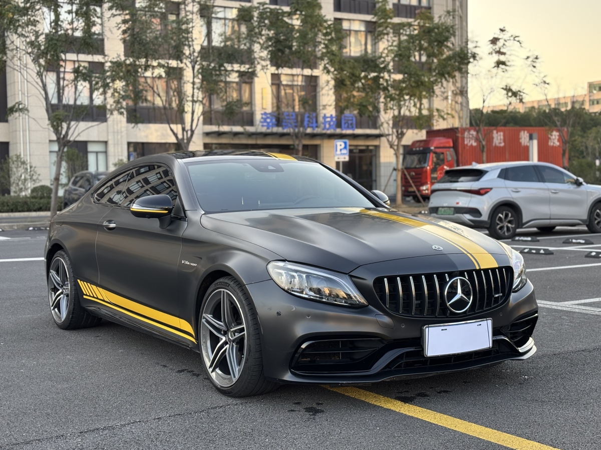 奔馳 奔馳C級AMG  2021款 AMG C 63 轎跑車圖片