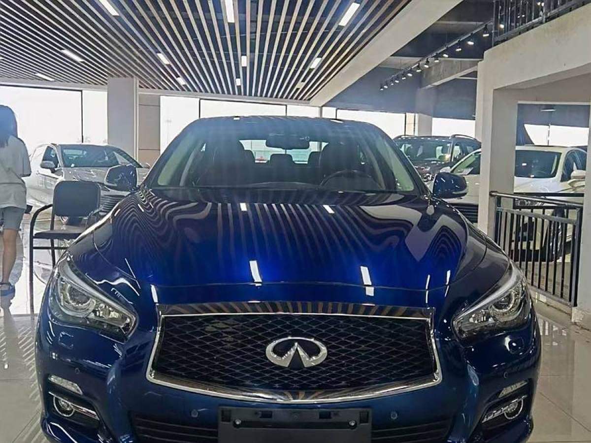 英菲尼迪 Q50L  2015款 2.0T 悅享版圖片