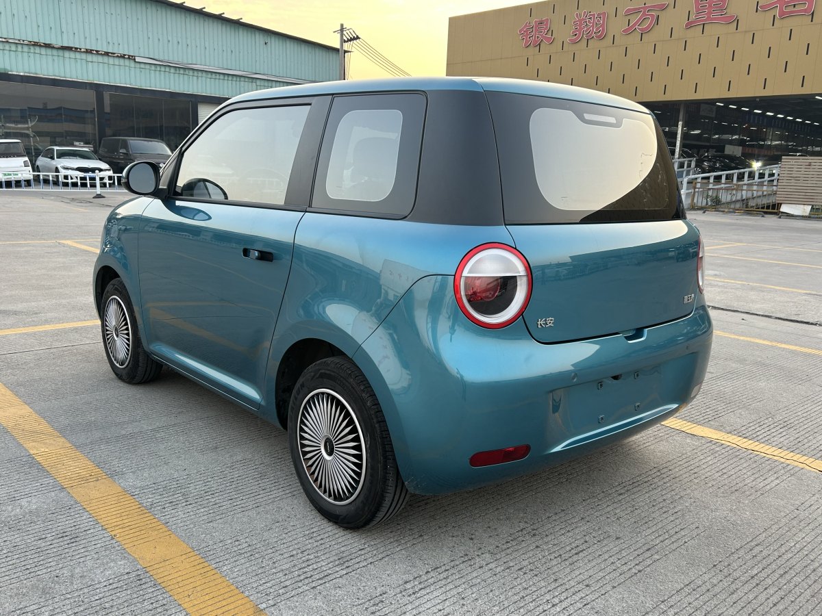 長(zhǎng)安 長(zhǎng)安Lumin  2022款 301km 蜜甜款圖片