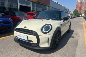 MINI MINI 改款 1.5T COOPER 藝術(shù)家
