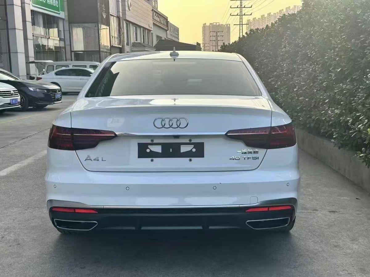 奧迪 奧迪A4L  2022款 35 TFSI 時(shí)尚動(dòng)感型圖片