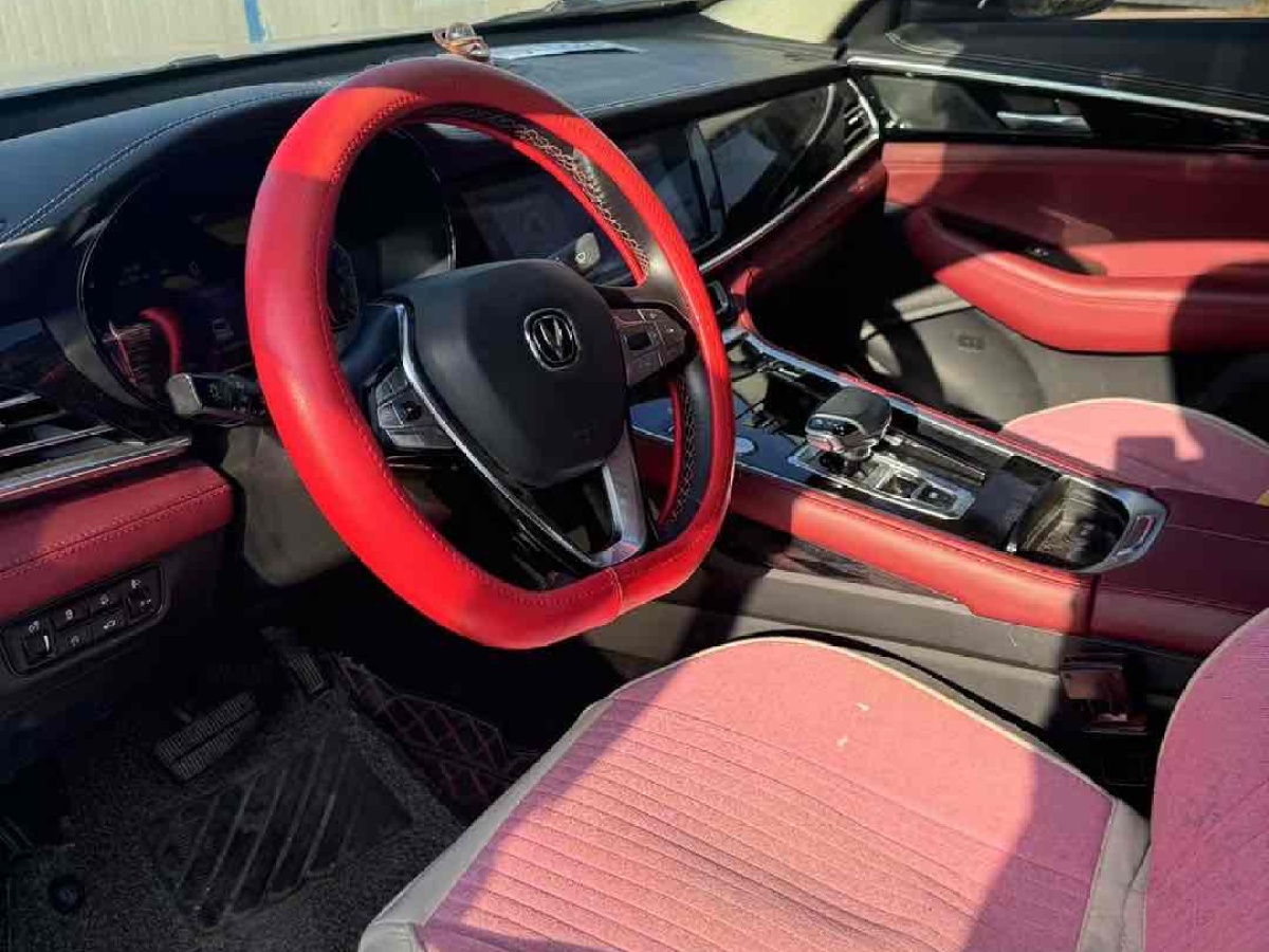 長(zhǎng)安 CS85 COUPE  2019款  1.5T 動(dòng)版 國VI圖片