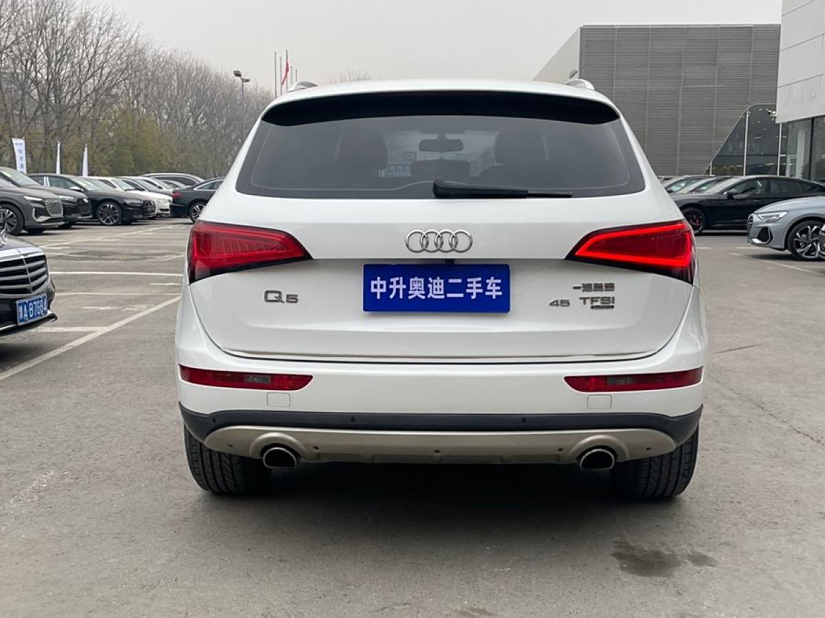 奧迪 奧迪Q5  2015款 40 TFSI 技術(shù)型圖片