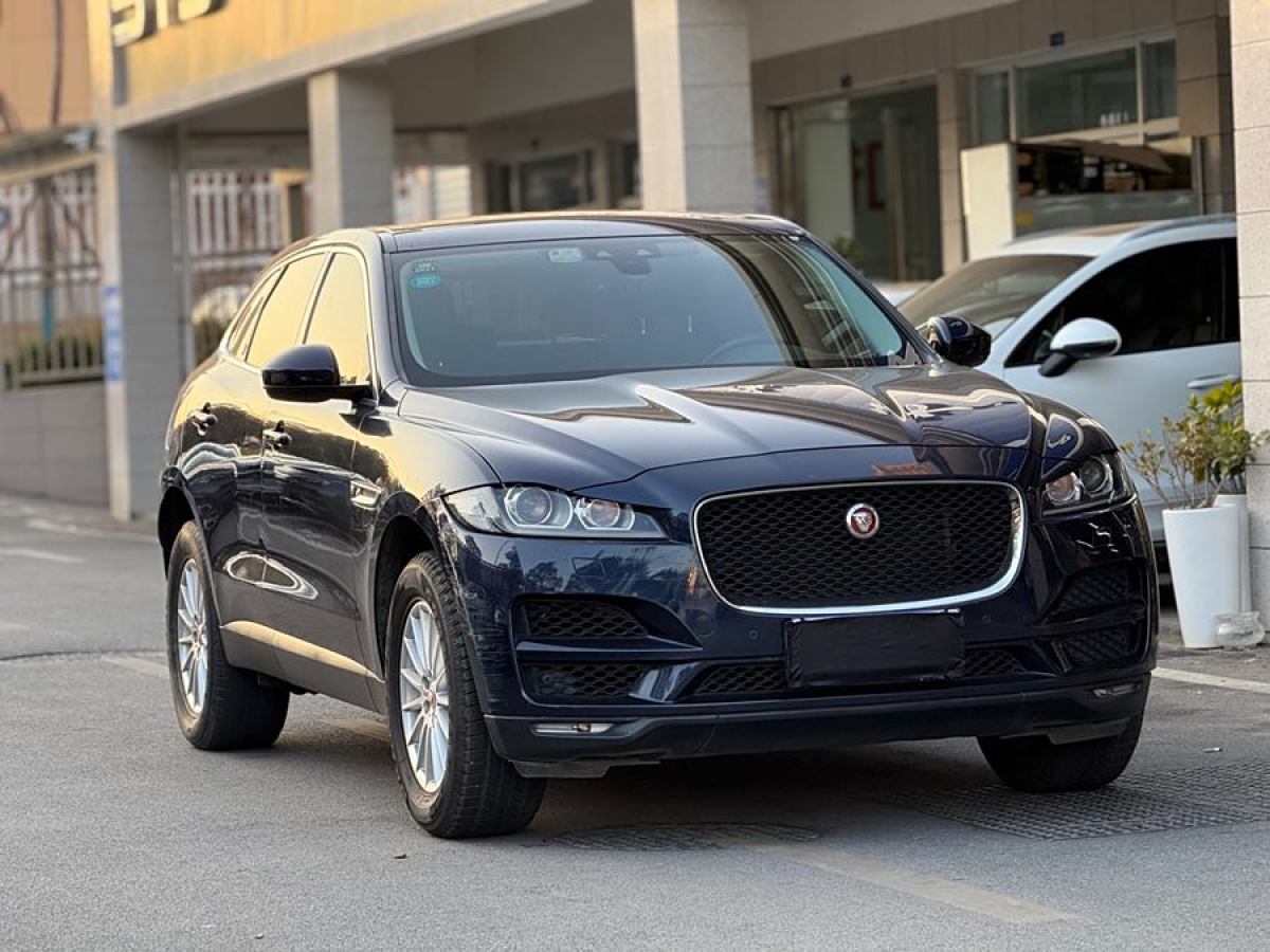 捷豹 F-PACE  2018款 2.0T 四驅(qū)都市尊享版圖片