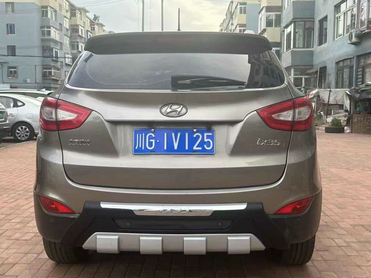 現(xiàn)代 ix35  2015款 2.0 GLS 四驅(qū)智能型圖片