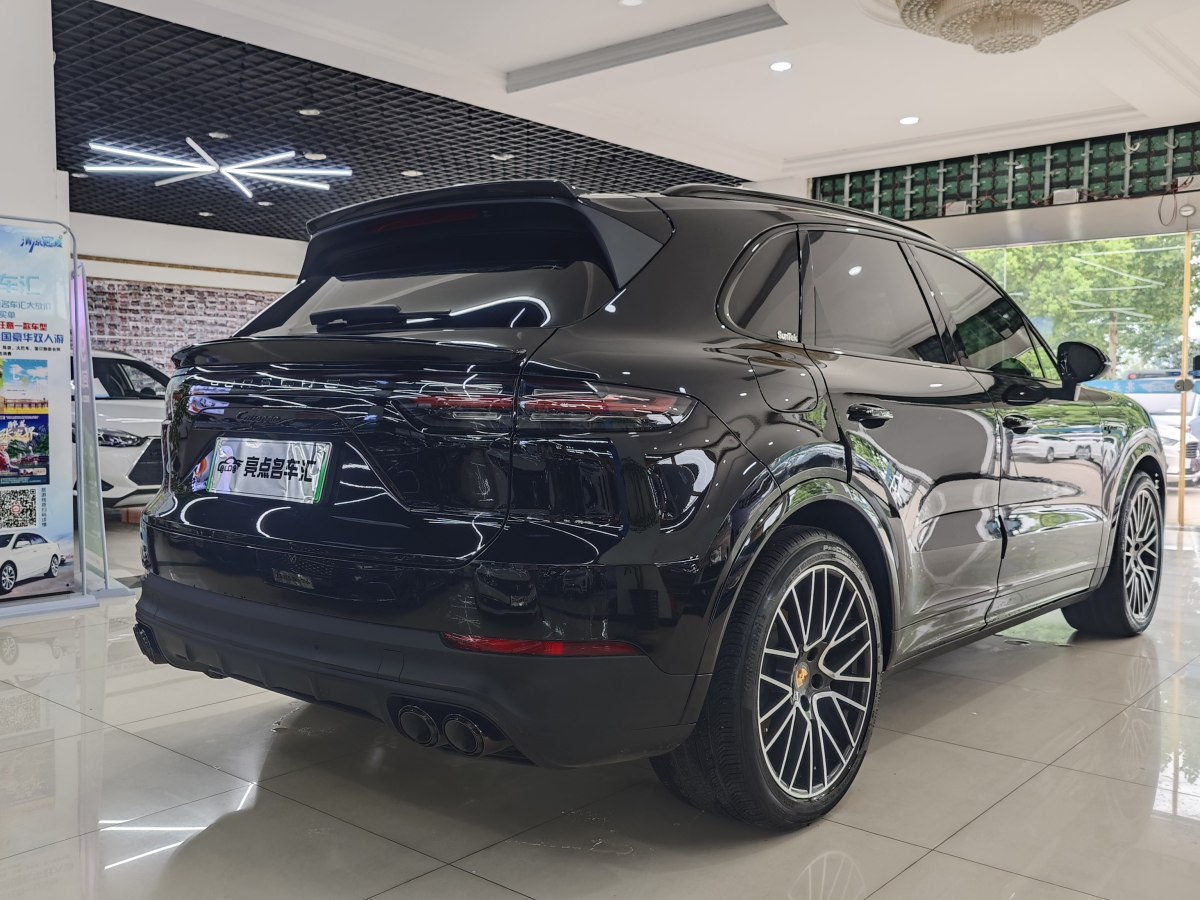 保時(shí)捷 Cayenne新能源  2023款 Cayenne E-Hybrid 2.0T圖片