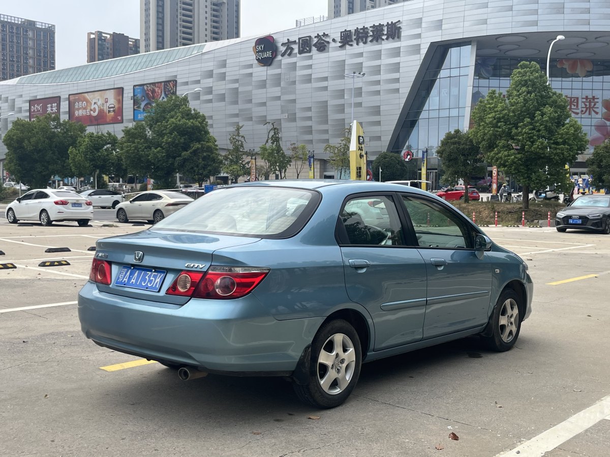 本田 思迪  2006款 1.5L 自动豪华型图片