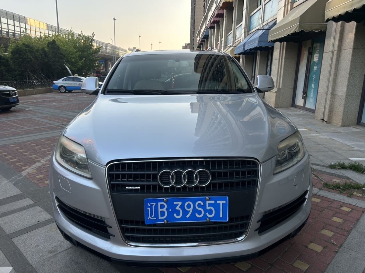 奧迪 奧迪Q7  2007款 3.6 FSI quattro 豪華型圖片