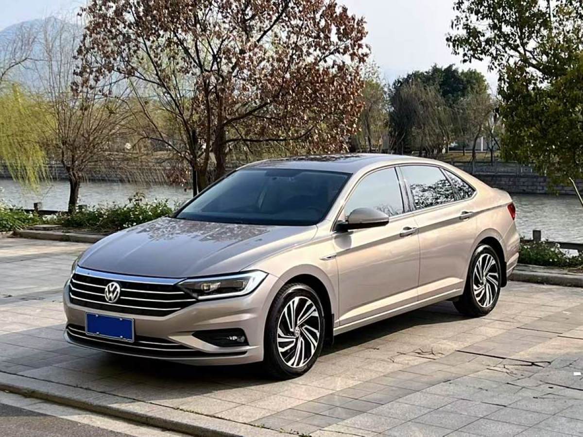 2021年12月大眾 速騰  2021款 280TSI DSG 30周年紀(jì)念版