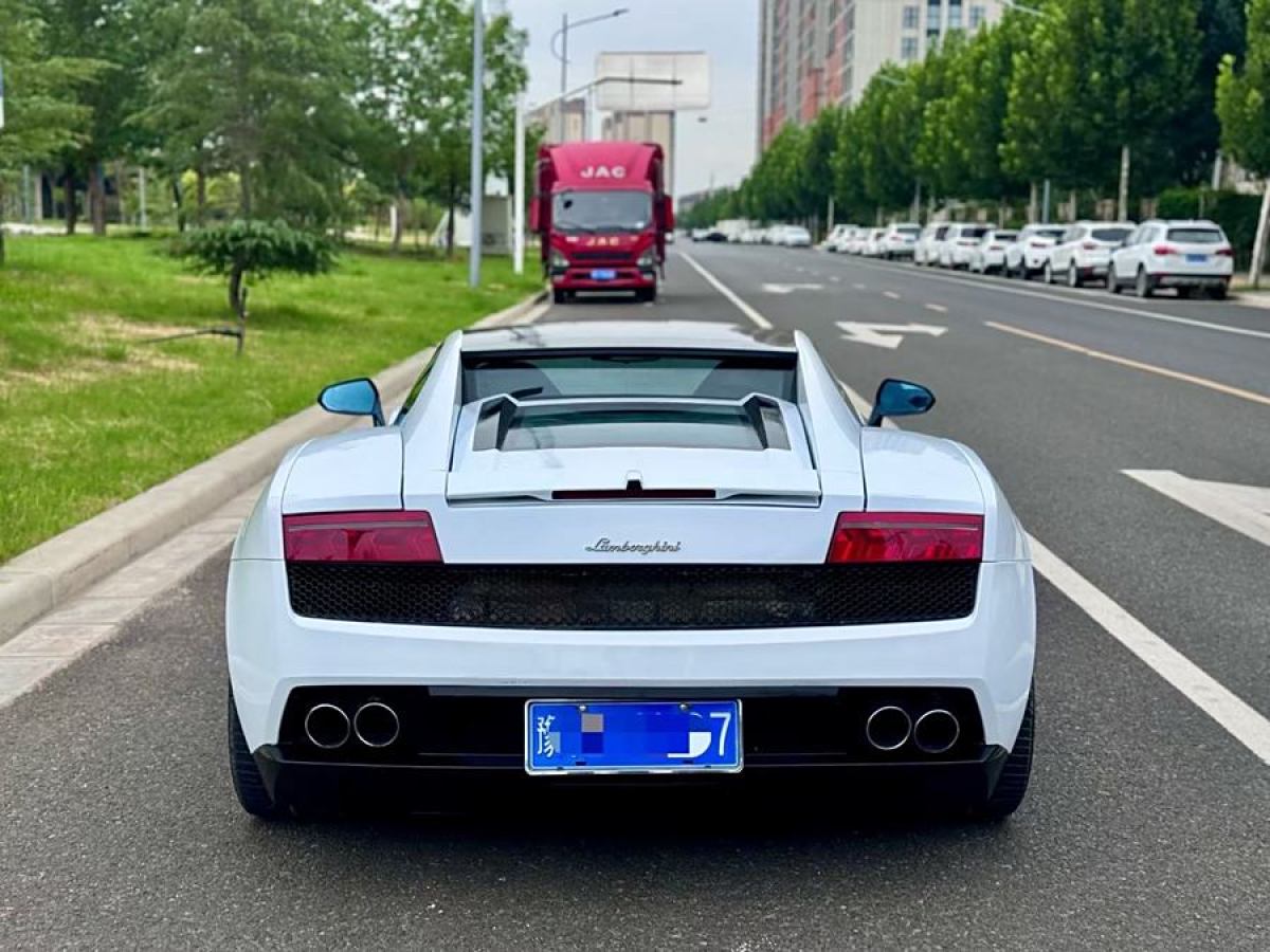 蘭博基尼 Gallardo  2010款 LP 550-2 標(biāo)準(zhǔn)版圖片