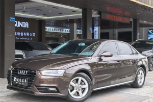 奥迪A4L 奥迪 35 TFSI 自动标准型