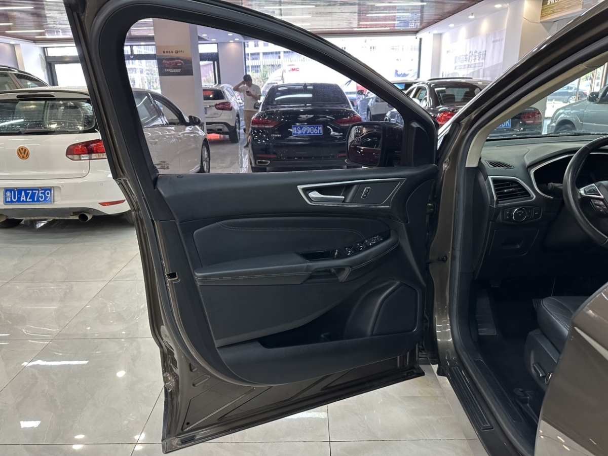 福特 銳界  2015款 2.0T GTDi 兩驅(qū)豪銳型圖片
