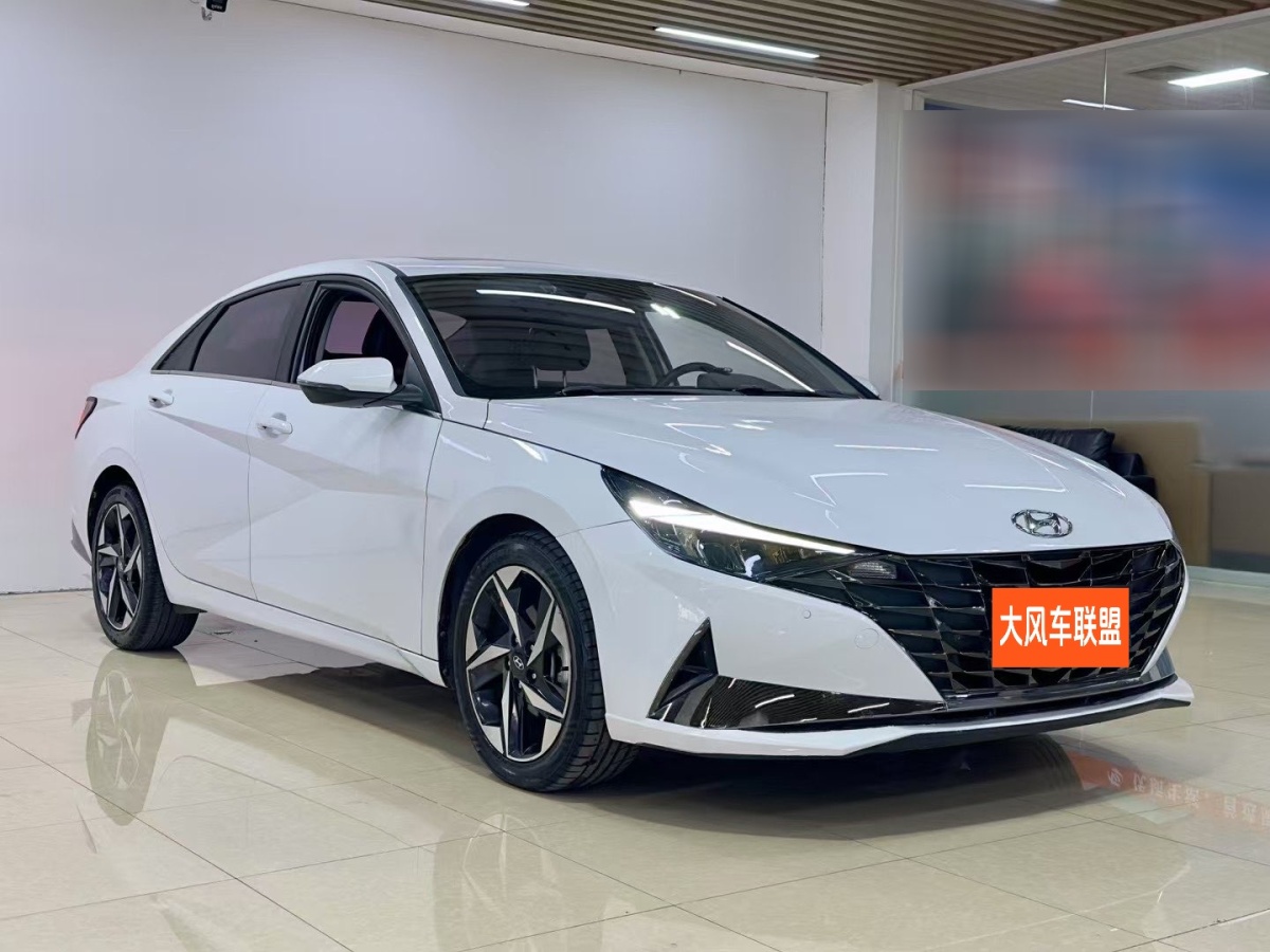 現(xiàn)代 伊蘭特  2021款 1.5L LUX尊貴版圖片