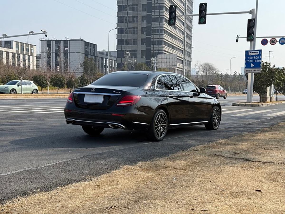 2019年5月奔馳 奔馳E級  2019款 E 200 L 4MATIC