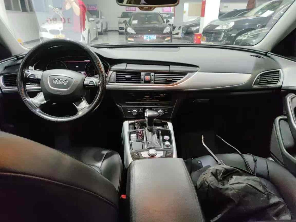 奧迪 奧迪A6L  2015款 TFSI 百萬紀念智領型圖片