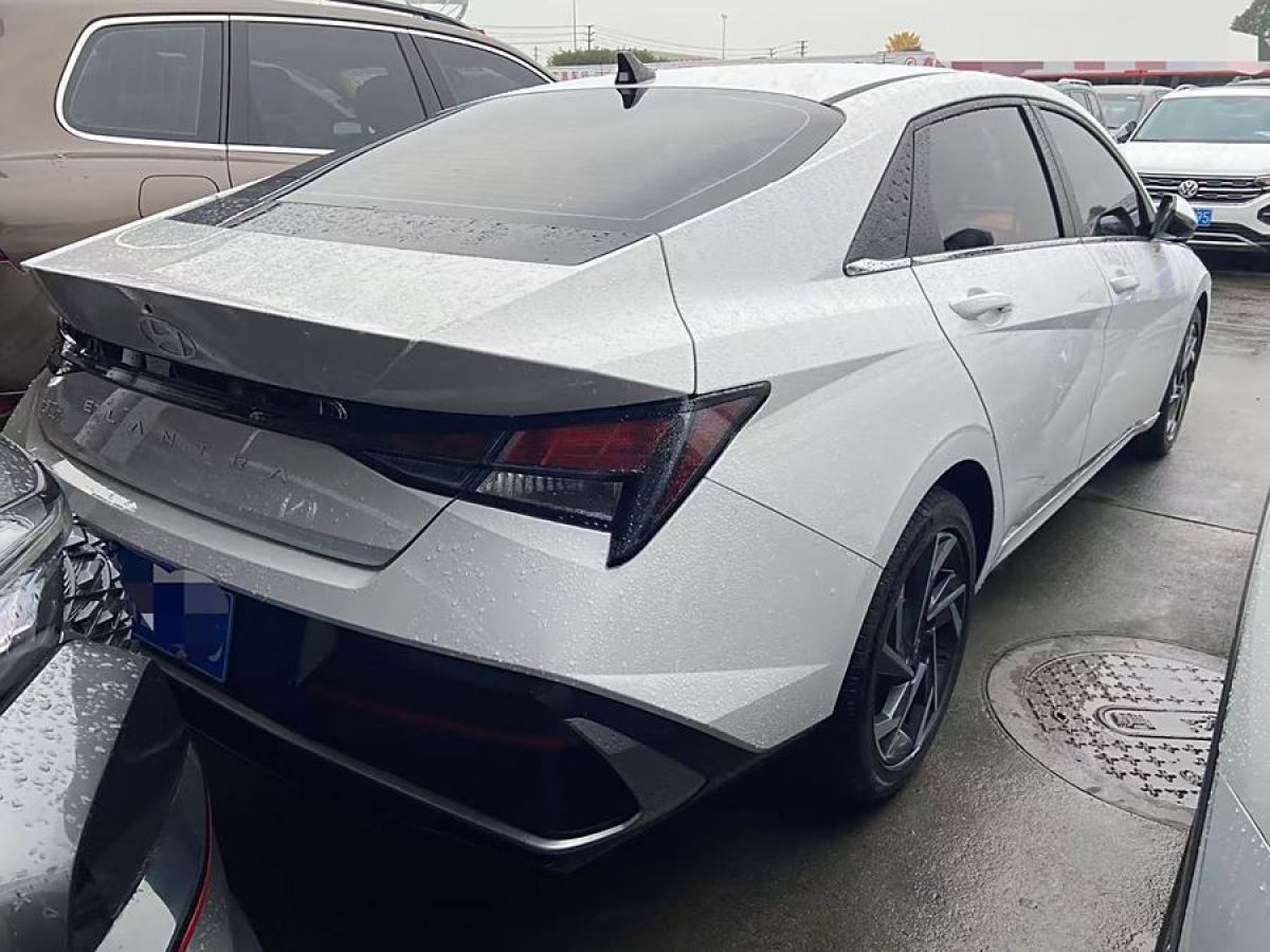 現(xiàn)代 伊蘭特  2023款 1.5L CVT GLX精英版圖片