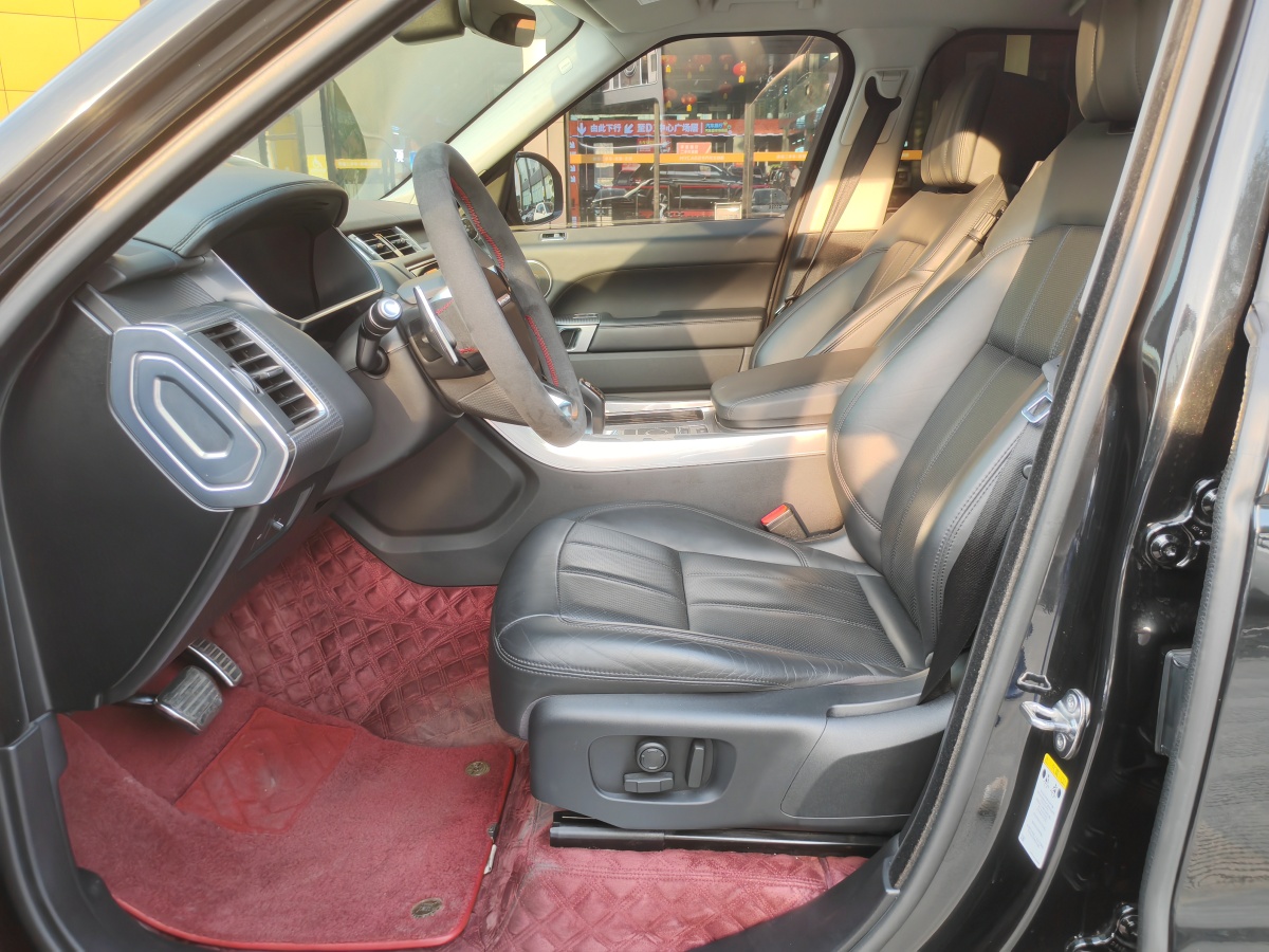 路虎 攬勝運動版  2019款 3.0 L6 HSE DYNAMIC圖片