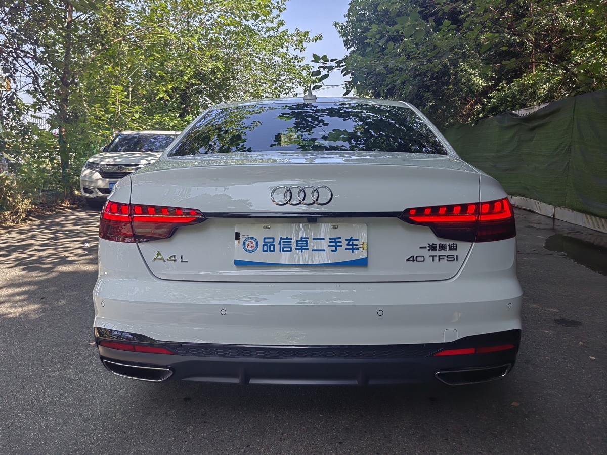 奧迪 奧迪A4L  2022款 40 TFSI 豪華動感型圖片