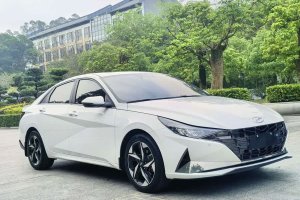 伊蘭特 現(xiàn)代 240TGDi DCT LUX尊貴版