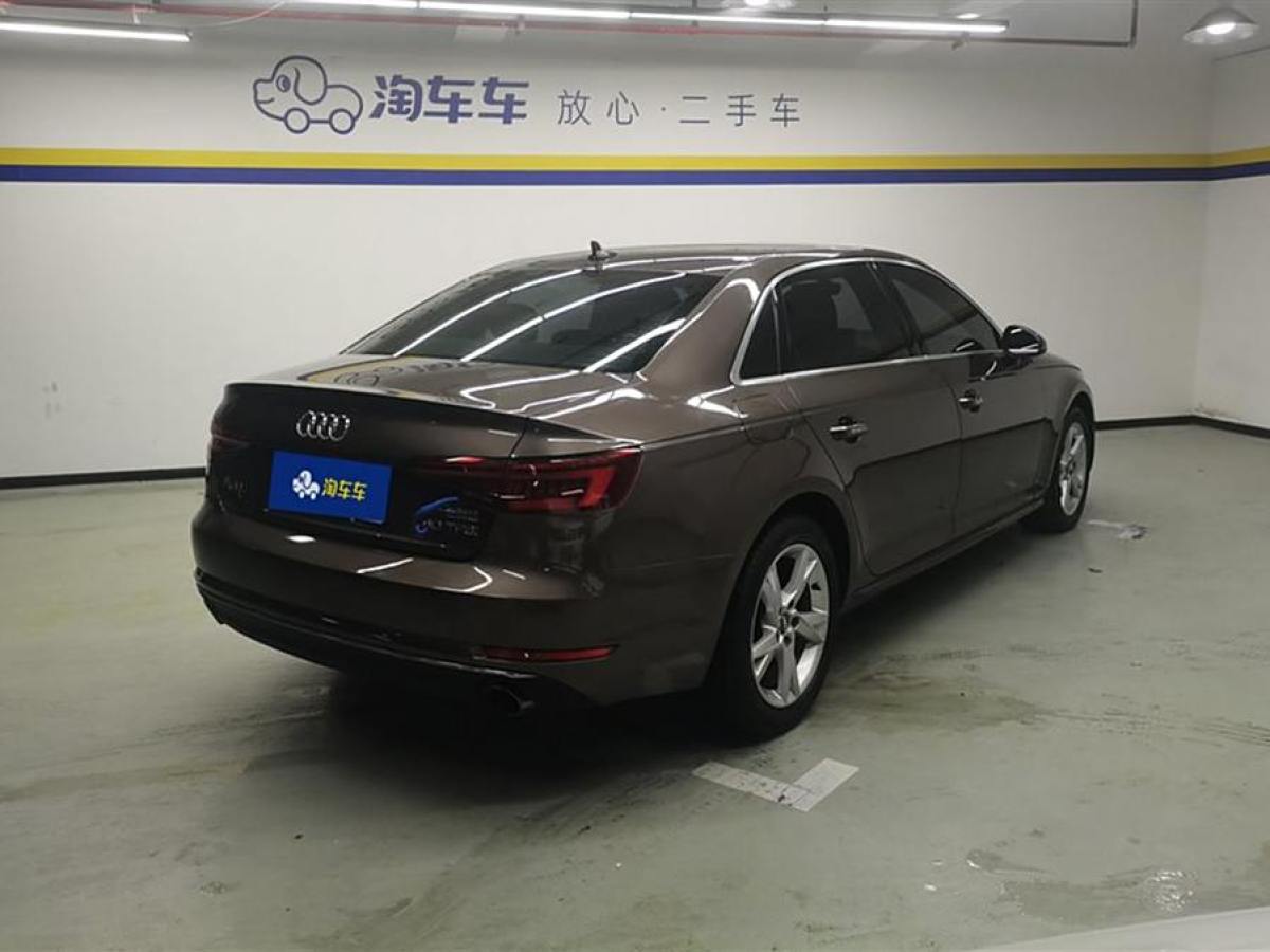 奧迪 奧迪A4L  2018款 30周年年型 40 TFSI 進(jìn)取型圖片