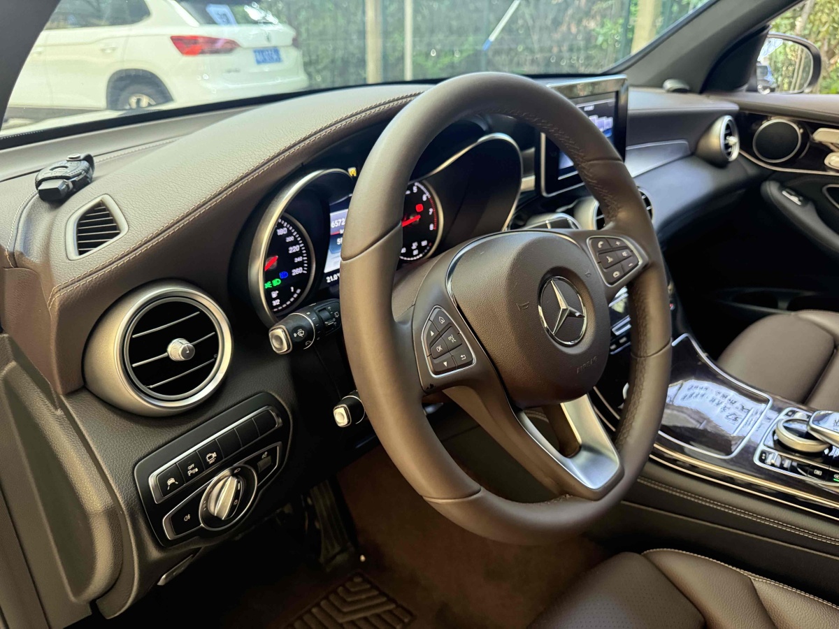 奔馳 奔馳GLC  2017款 GLC 260 4MATIC 豪華型圖片