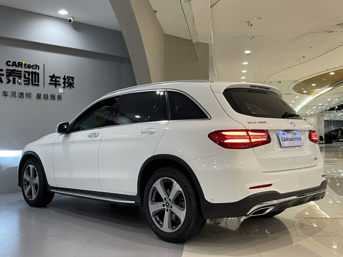 奔馳 奔馳GLC  2017款 GLC 260 4MATIC 豪華型圖片