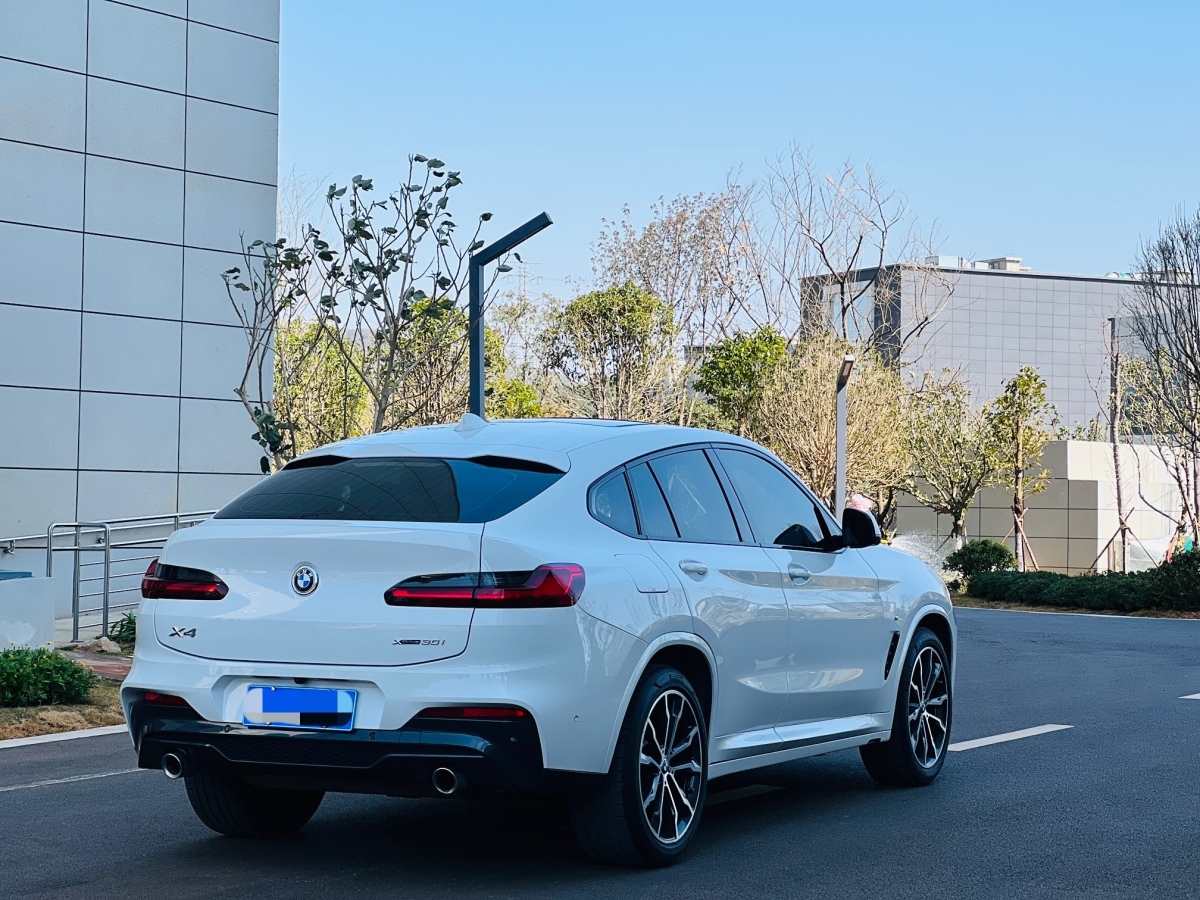 【昆明】2021年2月 宝马 宝马x4 2020款 xdrive30i m运动套装 白色