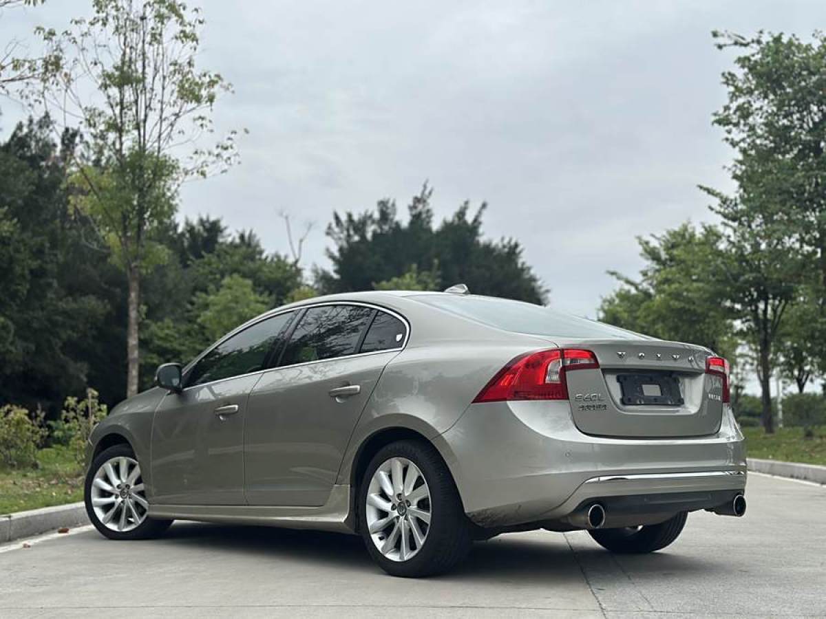 沃爾沃 S60  2015款 L 2.0T 智遠(yuǎn)版圖片