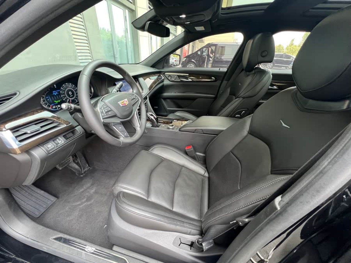 凱迪拉克 CT6  2023款 28T 豪華型圖片
