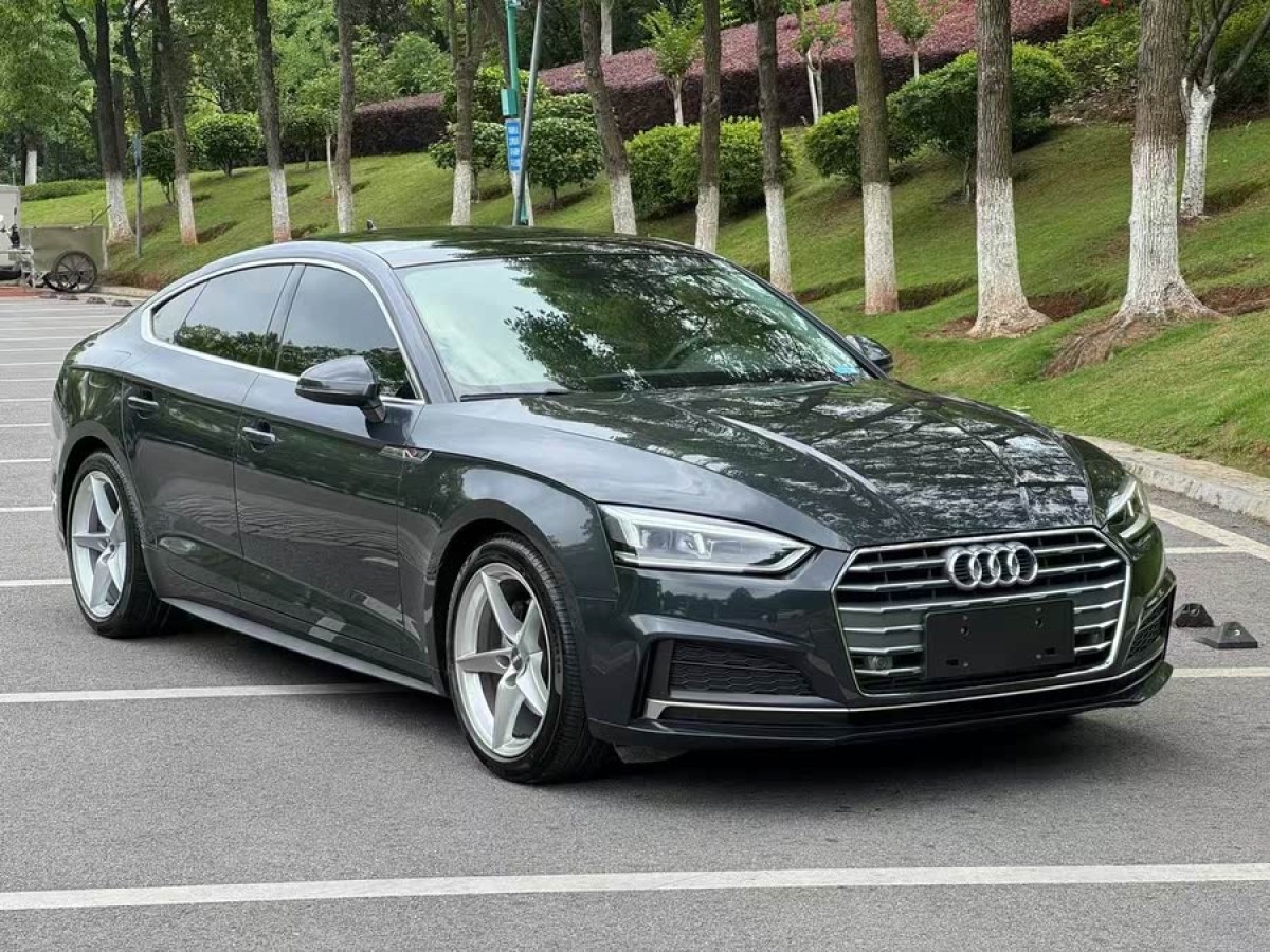 奧迪 奧迪A5  2019款 Sportback 40 TFSI 時(shí)尚型圖片