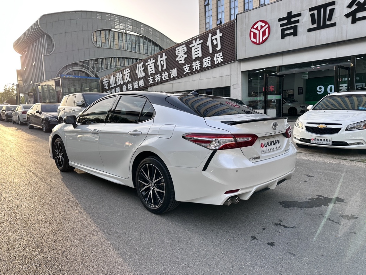 豐田 凱美瑞  2021款 2.0S 鋒尚版圖片