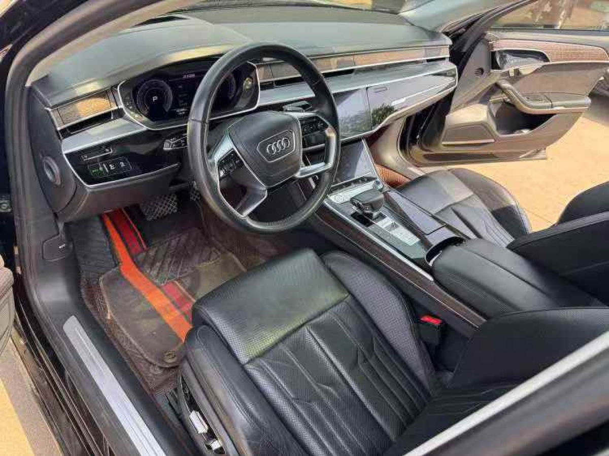 奧迪 奧迪S8  2020款 S8L 4.0TFSI quattro圖片