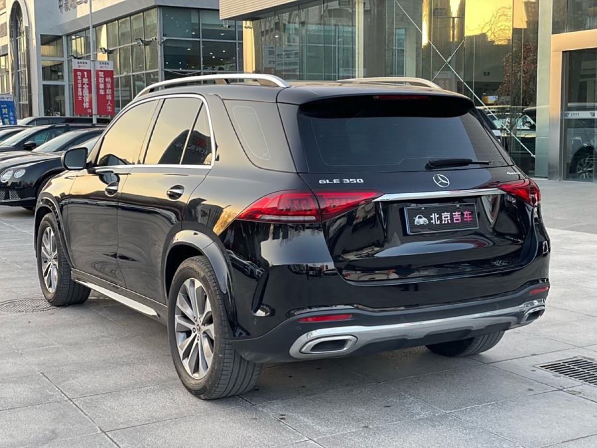 奔馳 奔馳GLE  2024款 改款 GLE 350 4MATIC 時(shí)尚型圖片