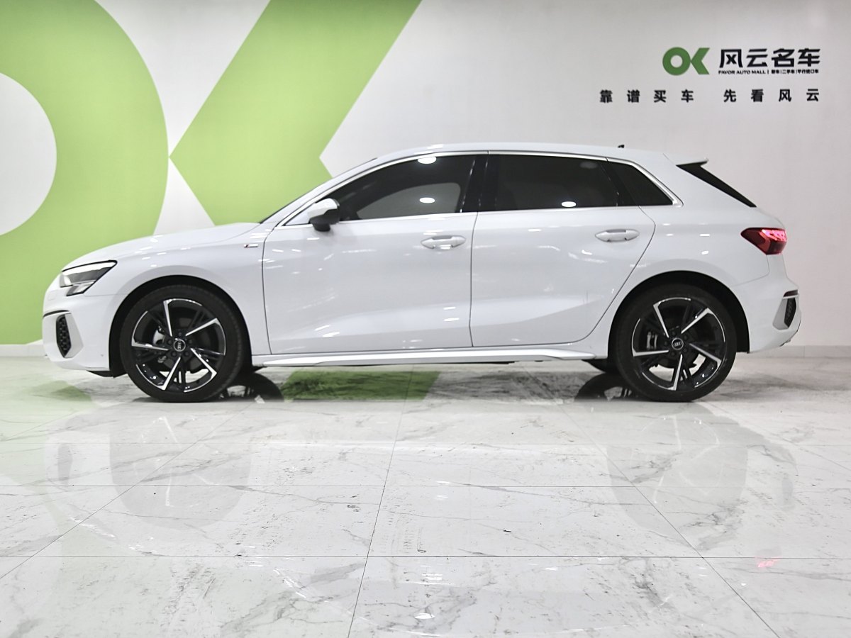 奧迪 奧迪A3  2022款 Sportback 35 TFSI 時(shí)尚運(yùn)動(dòng)型圖片