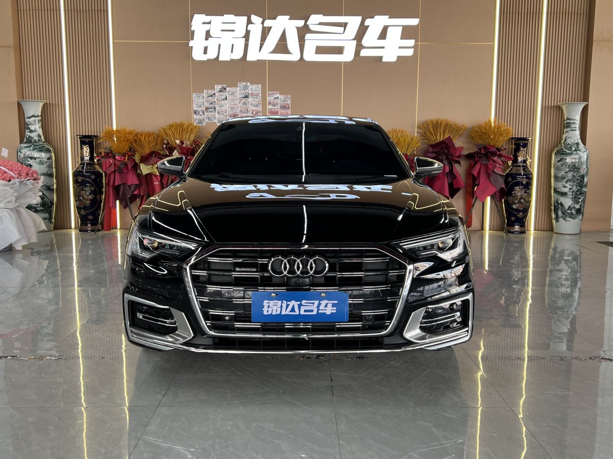 奧迪 奧迪A6L  2023款 改款 45 TFSI quattro 臻選動(dòng)感型圖片
