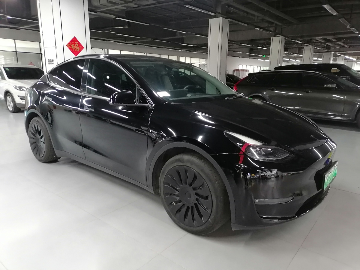 特斯拉 Model 3  2023款 長(zhǎng)續(xù)航煥新版 雙電機(jī)全輪驅(qū)動(dòng)圖片