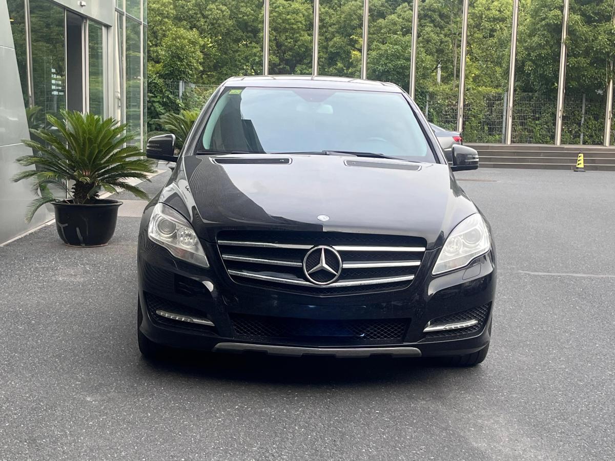 奔馳 奔馳R級(jí)  2017款 R 320 4MATIC 豪華型臻藏版圖片
