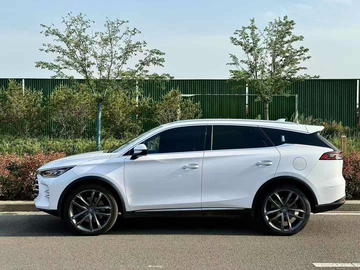 比亞迪 唐  2019款  2.0T 自動智聯(lián)尊享型 5座 國VI圖片