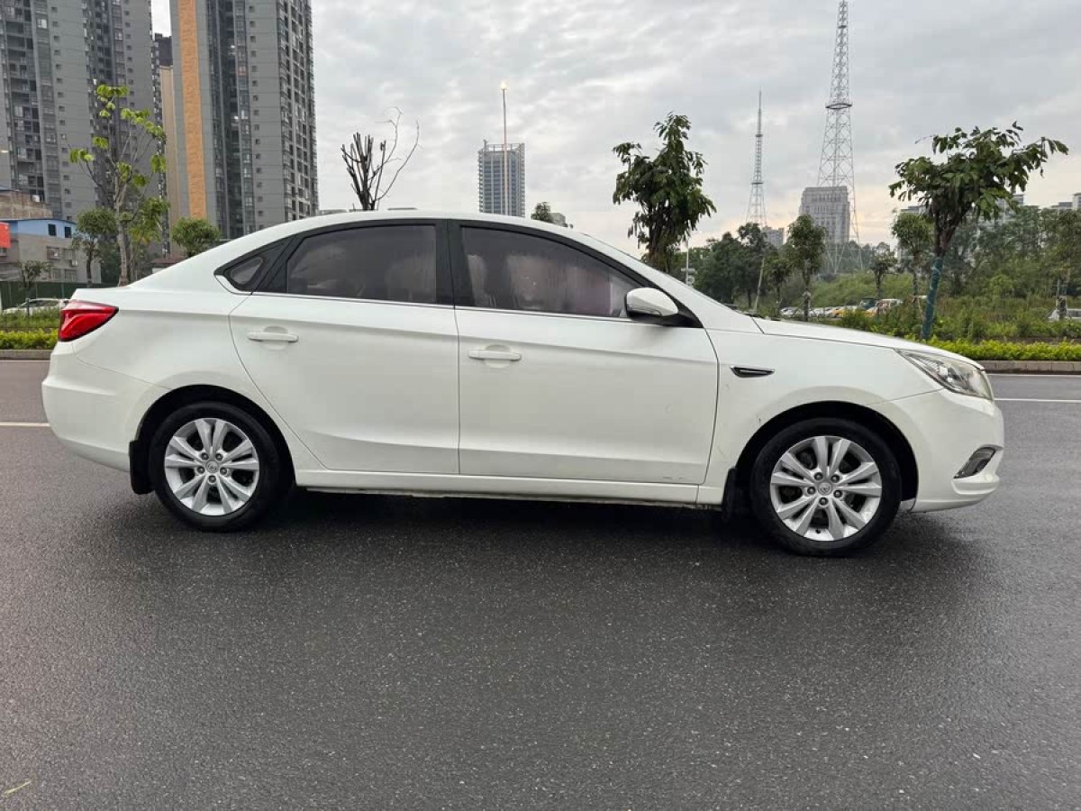 長安 逸動  2013款 1.6L 手動精英型 國IV圖片