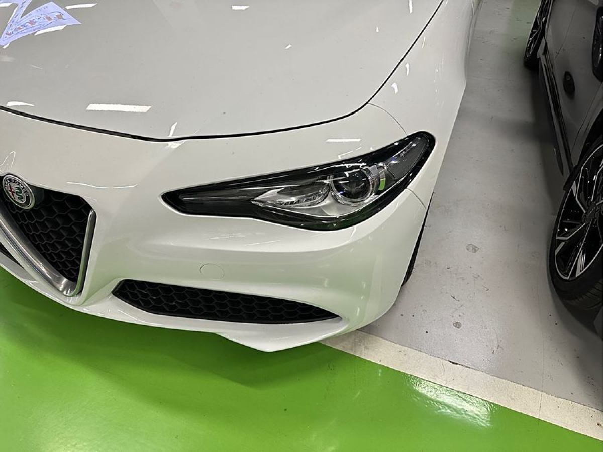 2019年12月阿爾法·羅密歐 Giulia  2019款  2.0T 280HP 豪華版